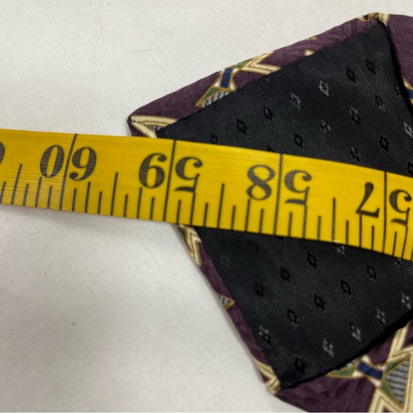 VTG Bill Blass Black Label Silk Tie Grape Gold Green - Picture 7 of 7